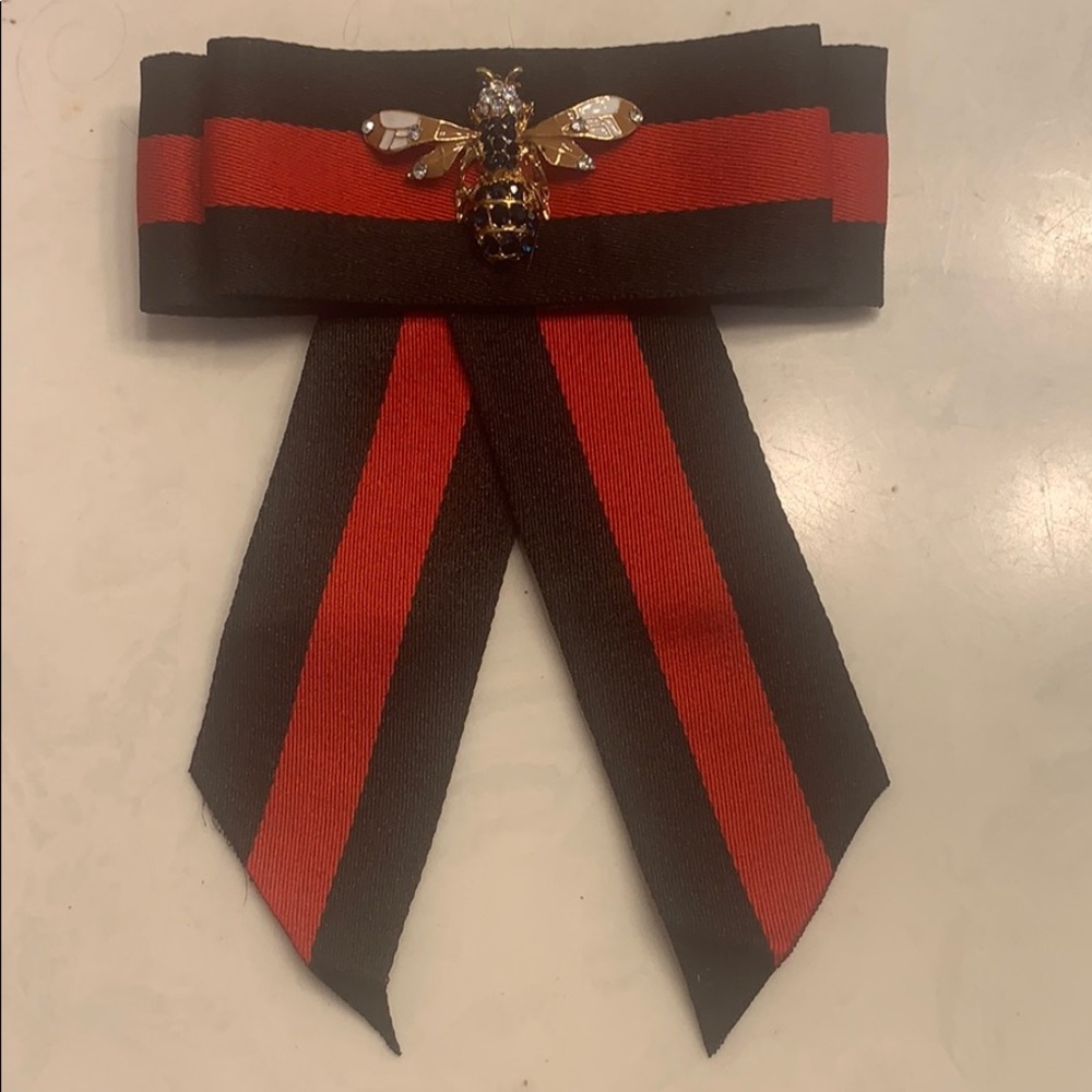 Bow Brooch